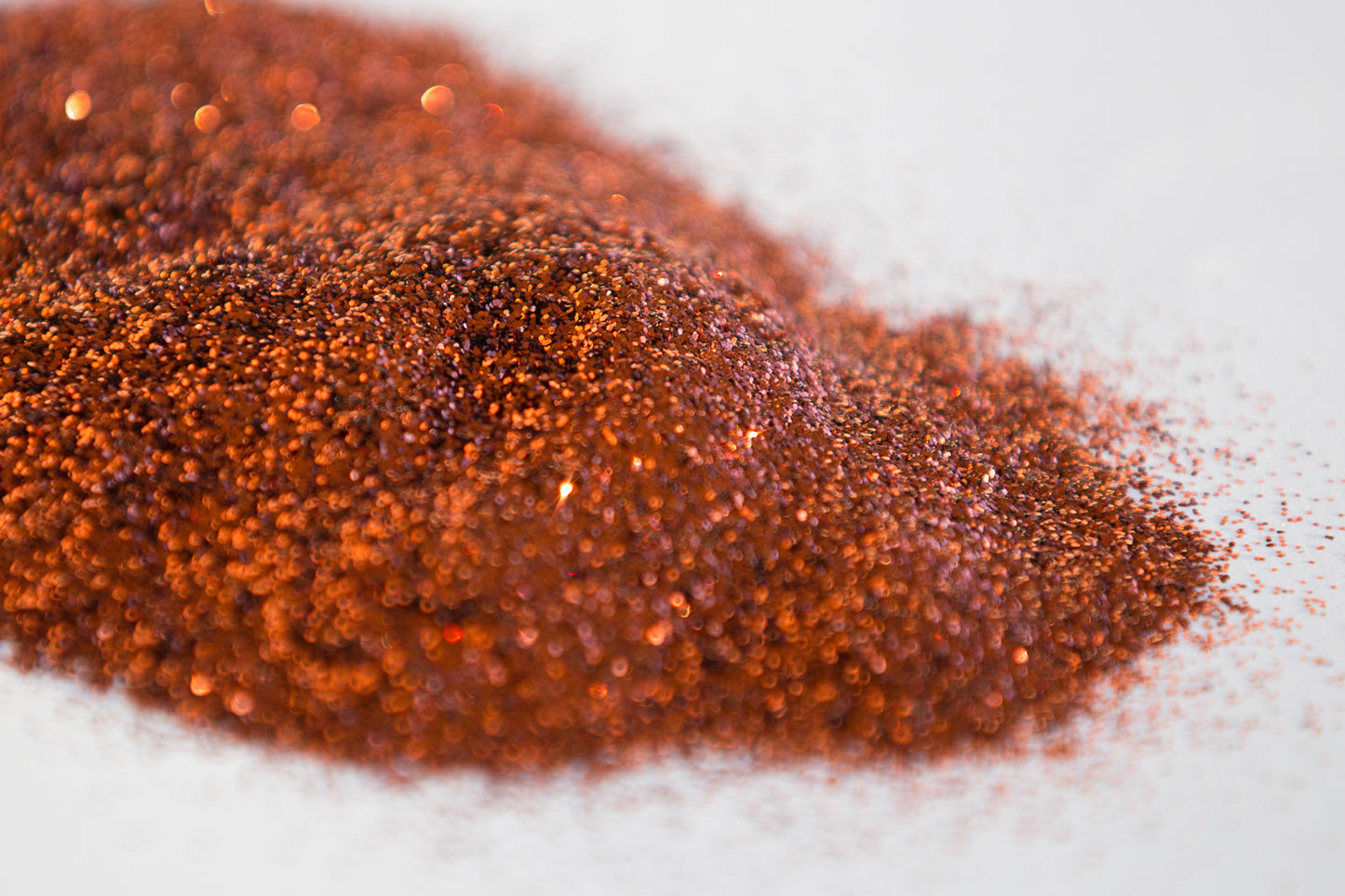 metallic glitter, fine glitter